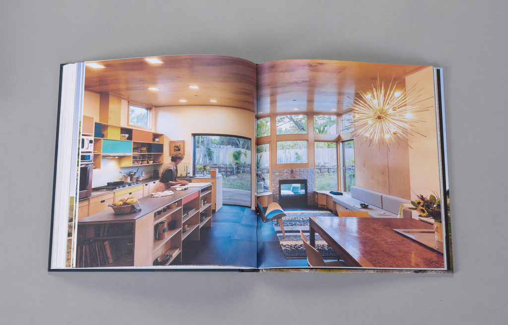 ESSAYS & ESSAIS: DNM Architecture