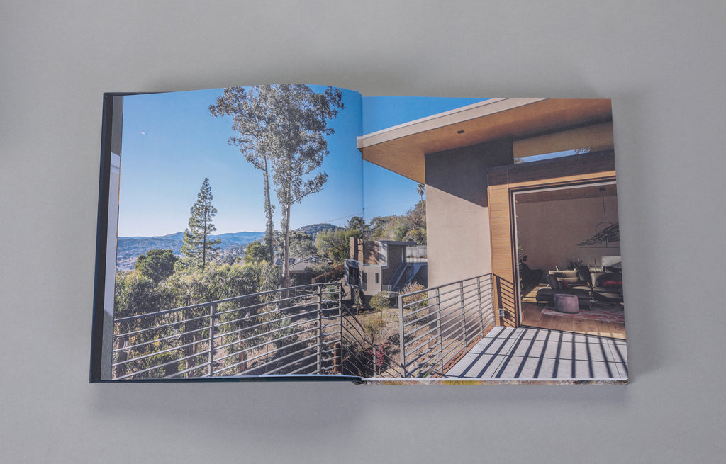 ESSAYS & ESSAIS: DNM Architecture