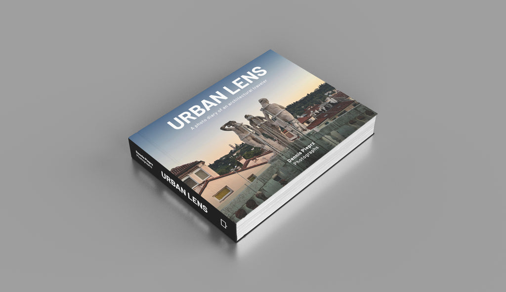 <strong>URBAN LENS </strong> <br> A photo diary of an architectural traveler <br><strong>Dennis Pieprz</strong> Photographs