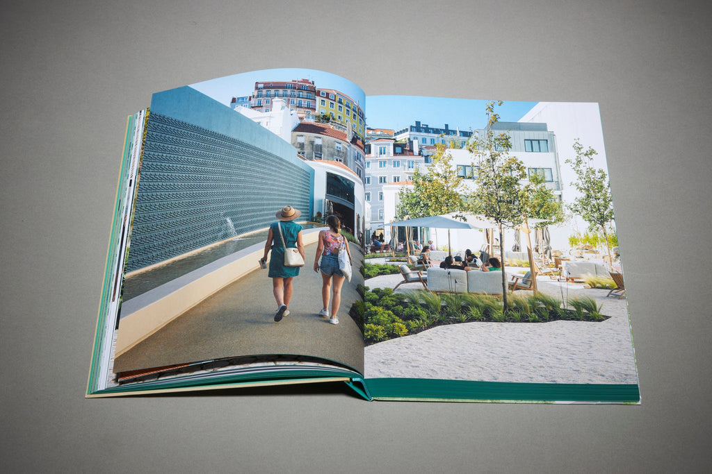 <strong>LJ-GROUP</strong> <br> From bushes to cityscapes through mud and water - Oscar Riera Ojeda Publishers