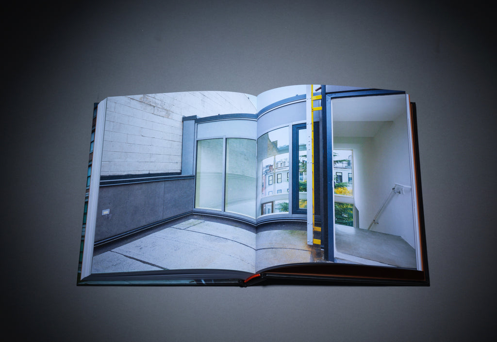 <strong>UNDERCOVER ARCHITECT</strong><br> TOWNHOUSE DESIGN BUILD IN HARLEM NY<br> CHRISTIAN  VOLKMANN - Oscar Riera Ojeda Publishers