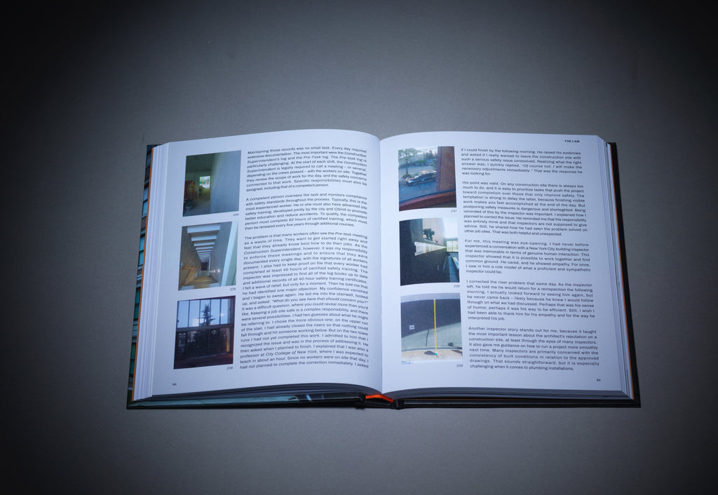 <strong>UNDERCOVER ARCHITECT</strong><br> TOWNHOUSE DESIGN BUILD IN HARLEM NY<br> CHRISTIAN  VOLKMANN - Oscar Riera Ojeda Publishers